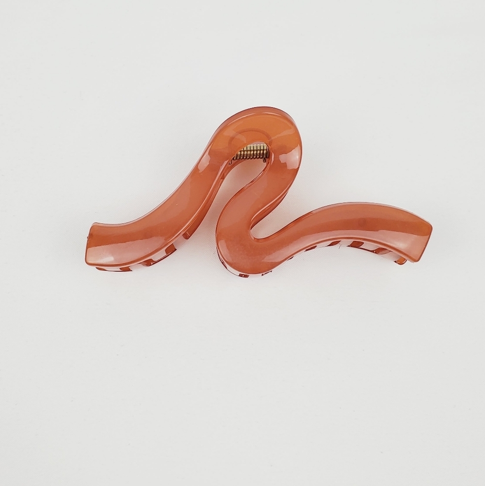Claw Clip Hair Accessories - Picture 2 of 7